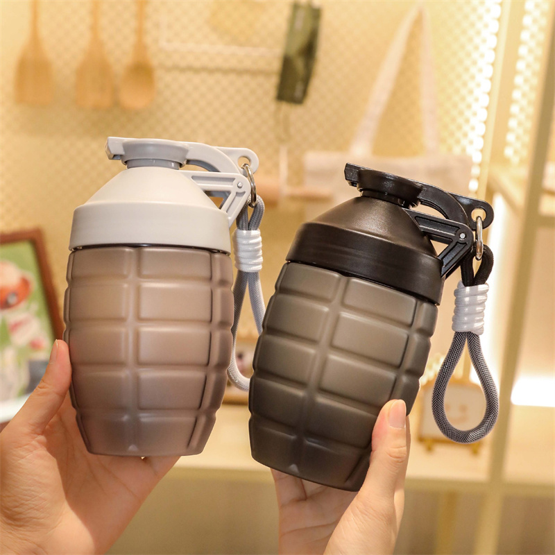 600ml Fitness Sports Water Bot - Fitness With Nutrition 评论和价格